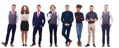 Beyaz arka planda farklı kişiler kümesi