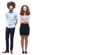 ırklararası çift beyaz arka plan üzerinde