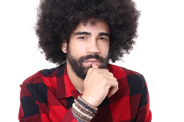 Afro Amerikai Ember Göndör Haja Fehér Háttér — Stock Fotó
