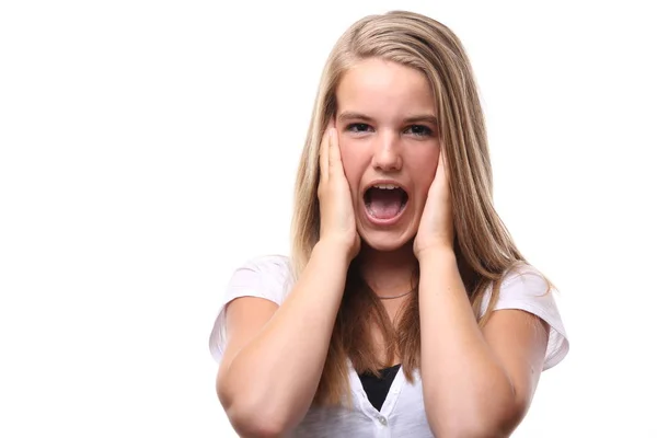 Mujer Rubia Gritando Sobre Fondo Blanco —  Fotos de Stock