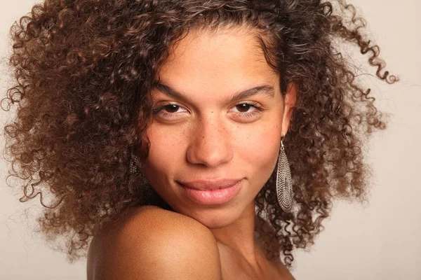 Beautiful Curly Black Girl — Stock Photo, Image