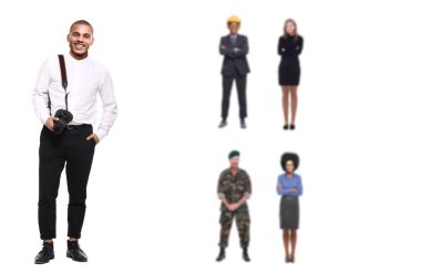 Arka planda farklı çok etnik insanlarla fotoğraf çekmek