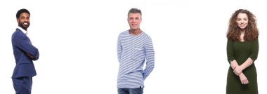 Çok ırklı insanlar kümesi beyaz arka plan üzerinde poz