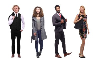 Çok ırklı insanlar kümesi beyaz arka plan üzerinde poz