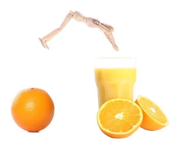 Wooden Human Toy Mannequin Oranges Juice — ストック写真