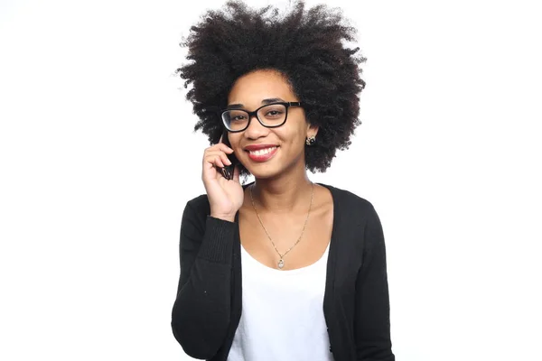 Szép Afro Amerikai Beszél Mobiltelefon — Stock Fotó