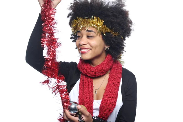 Krásná Afro American Žena Vánoční Dekorace — Stock fotografie