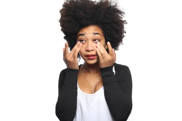 Mooie Afro Amerikaanse Vrouw Huilen — Stockfoto