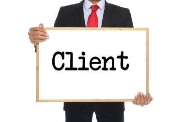 İşadamı kelime ile kara tahta tutuyor 