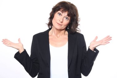 Bir şey beyaz arka plan üzerinde gösterilen kadın