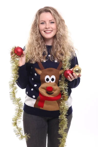 金髪の女の子のクリスマスの装飾 — ストック写真