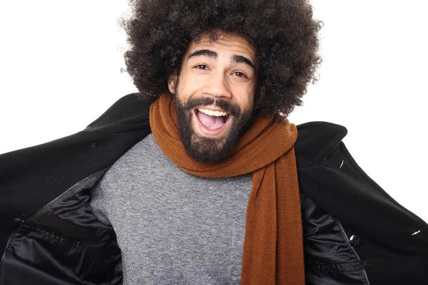 冬季服装的快乐黑人男子 — 图库照片