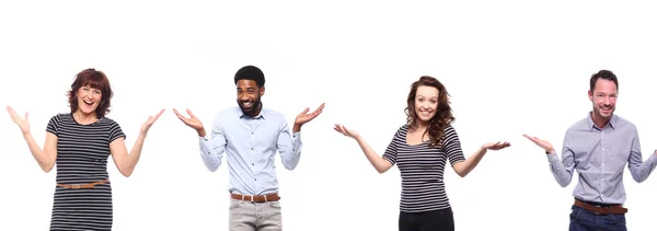 Gruppe Multiethnischer Menschen Posiert Auf Weißem Hintergrund — Stockfoto