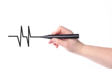 İşadamı işaretli kalp atışı grafiği gösteriyor