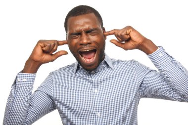 Siyah adam poz çığlık