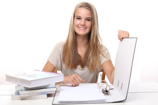 Blondes Mädchen Arbeitet Mit Dokumenten Tisch — Stockfoto