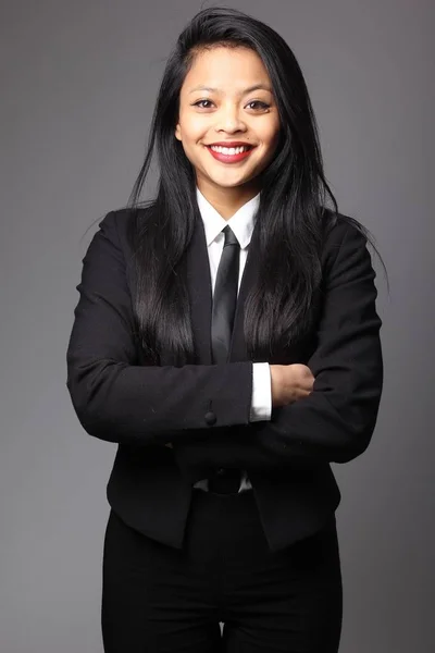 Joven Asiática Chica Sonriendo — Foto de Stock