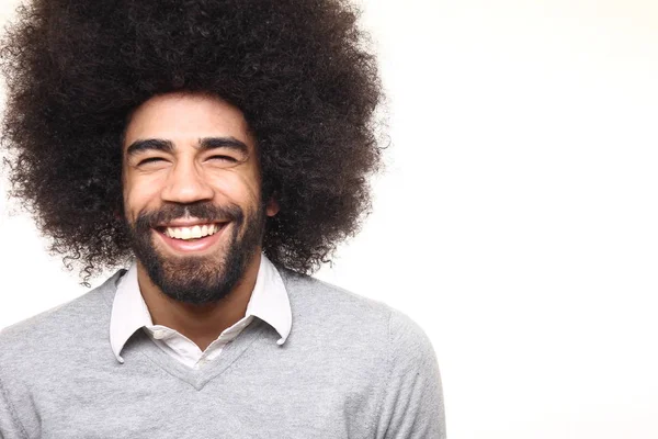 Feliz Hombre Afro Frente Fondo Blanco —  Fotos de Stock