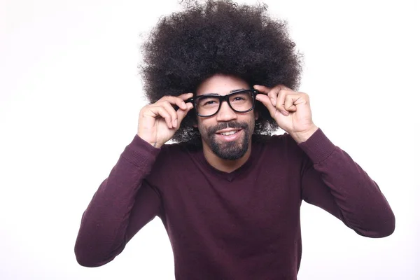 Afroamerikanischer Mann Mit Brille Posiert Auf Weißem Hintergrund — Stockfoto