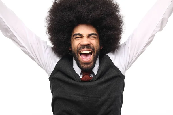 白い背景の前で幸せなアフロ男 — ストック写真