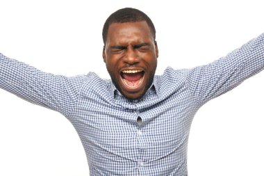 Siyah adam poz çığlık