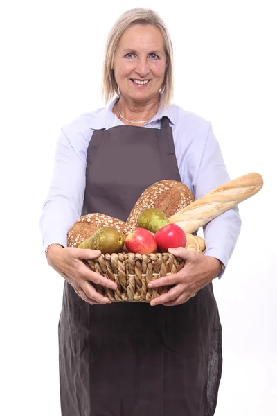 Cesta Mujer Con Diferentes Panes Frutas —  Fotos de Stock