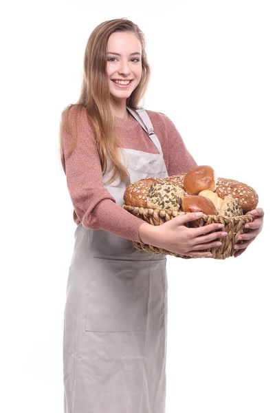 Gadis Cantik Kaukasia Memegang Keranjang Dengan Roti — Stok Foto