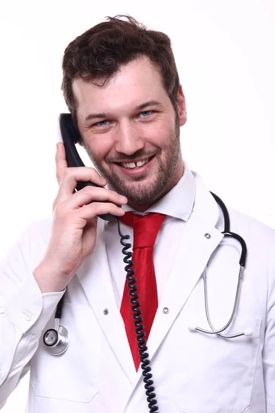 Medico Sesso Maschile Con Uniforme Speciale Con Stetoscopio Parlare Telefono — Foto Stock