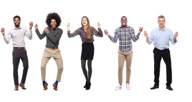 Beyaz arka planda Irklar arası insanlar