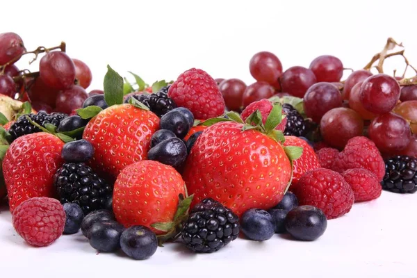 さまざまな果物と果実のセット — ストック写真