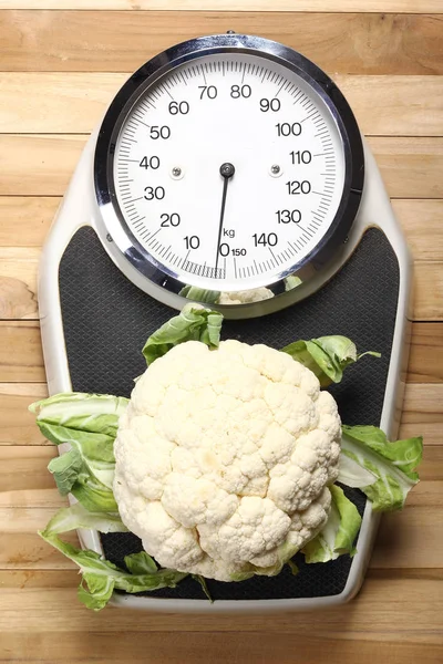 Cauliflower Lying Weight Scale — Stock Photo, Image