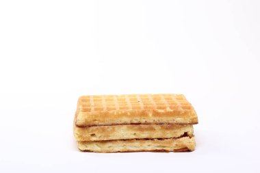 Beyaz arkaplanda tatlı kurabiyeler