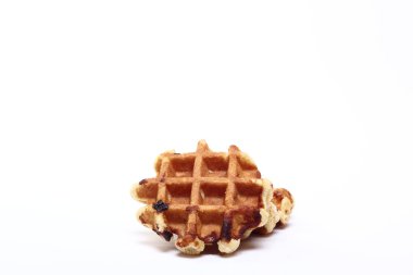 beyaz zemin üzerine tatlı kurabiye