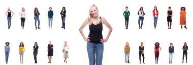 Beyaz arka planda Interraccial kadınlar