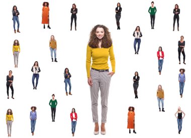 Beyaz arka planda Interraccial kadınlar