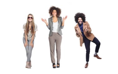 Beyaz arka planda Irklar arası insanlar