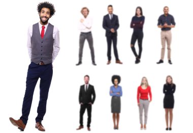 Beyaz arka planda Irklar arası insanlar