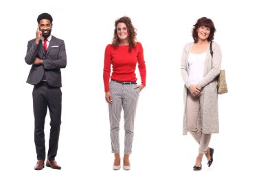 Beyaz arka planda Irklar arası insanlar