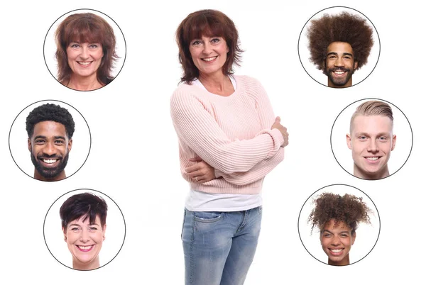 Volwassen Vrouw Met Een Set Van Interraciale Mensen — Stockfoto