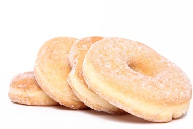 Beyaz arka planda tatlı çörekler