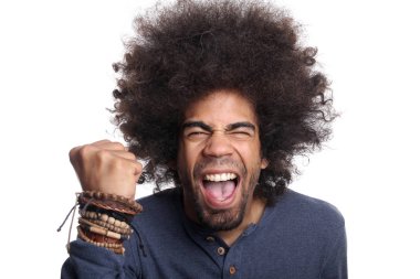 Beyaz arka planda siyah adam çığlık