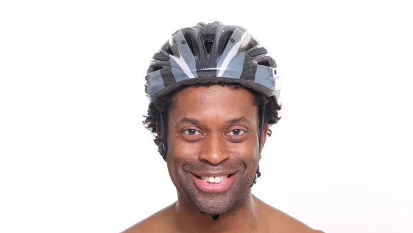 Schwarzer Sportler Mit Fahrradhelm — Stockfoto
