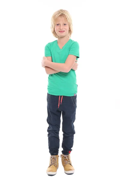 Menino Lindo Está Sorrindo — Fotografia de Stock