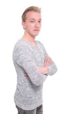 Genç beyaz adam ciddi