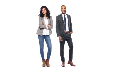 Beyaz arka planda Afro-Amerikan çift