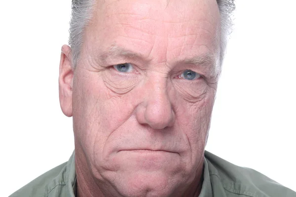 Yaşlı Beyaz Adam Ciddi — Stok fotoğraf