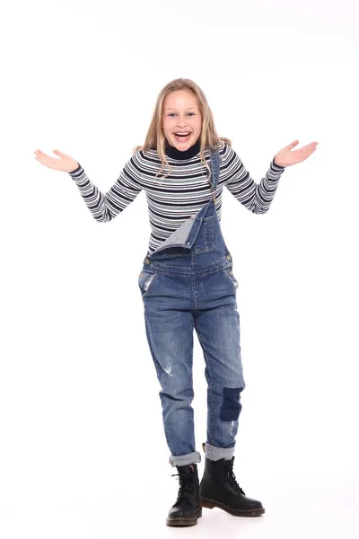 Bella Bambina Sta Sorridendo — Foto Stock