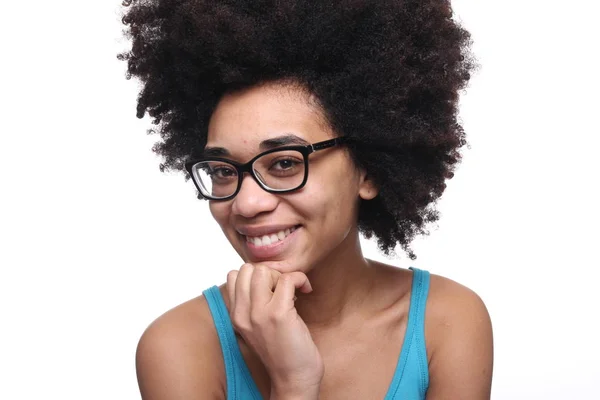 Hermosa Mujer Afro Americana Sonríe — Foto de Stock