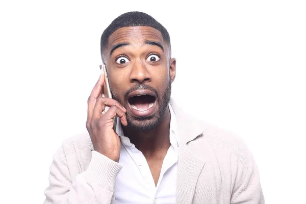 Negro Hombre Hablando Teléfono Móvil — Foto de Stock