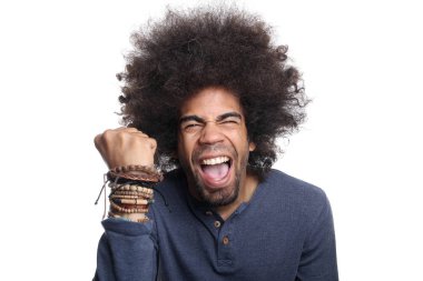 Beyaz arka planda siyah adam çığlık